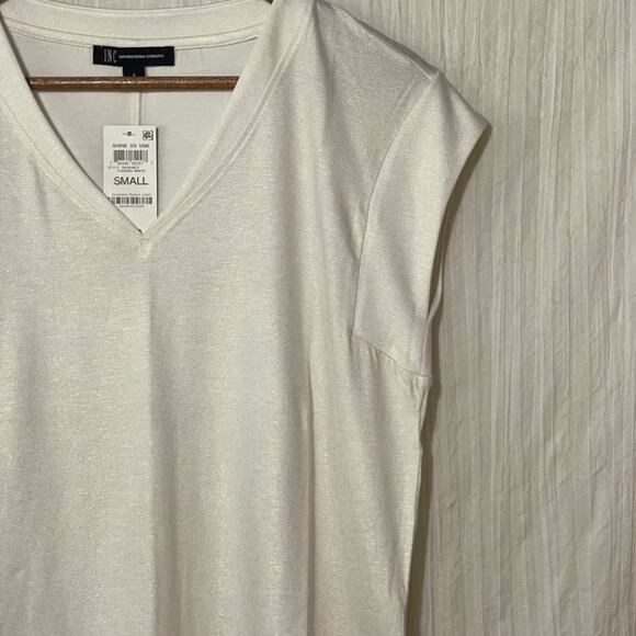 International INC Shirt V-Neck Washed White with Sheen Sleeveless Size Small - Picture 3 of 9